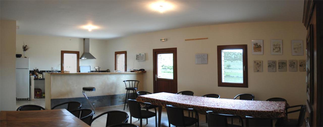 Les Ecuries Du Mejean Bed & Breakfast Meyrueis Exterior photo